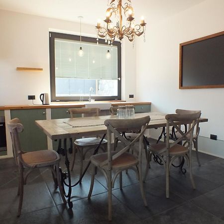 Rocca D'Anfo B&B-Apartments Lake View エクステリア 写真
