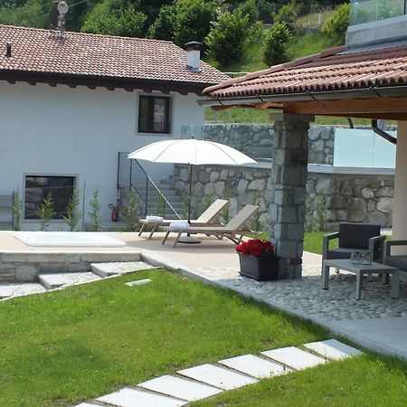 Rocca D'Anfo B&B-Apartments Lake View エクステリア 写真