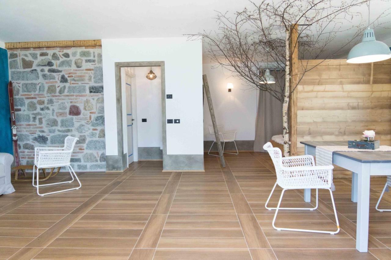 Rocca D'Anfo B&B-Apartments Lake View エクステリア 写真