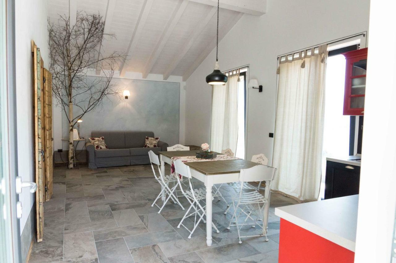 Rocca D'Anfo B&B-Apartments Lake View エクステリア 写真